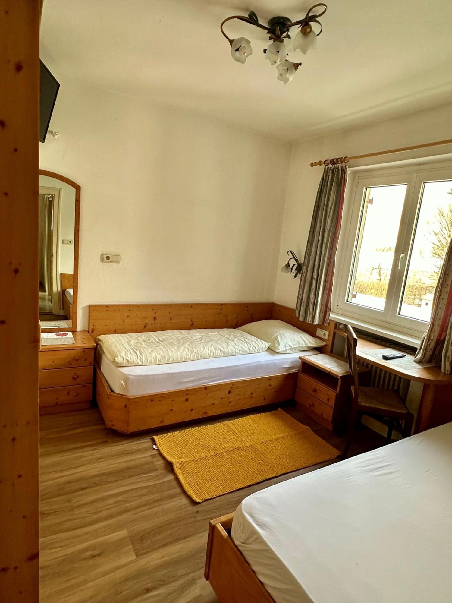 Gasthof Residence Brugghof & Erlhof Campo Tures Esterno foto
